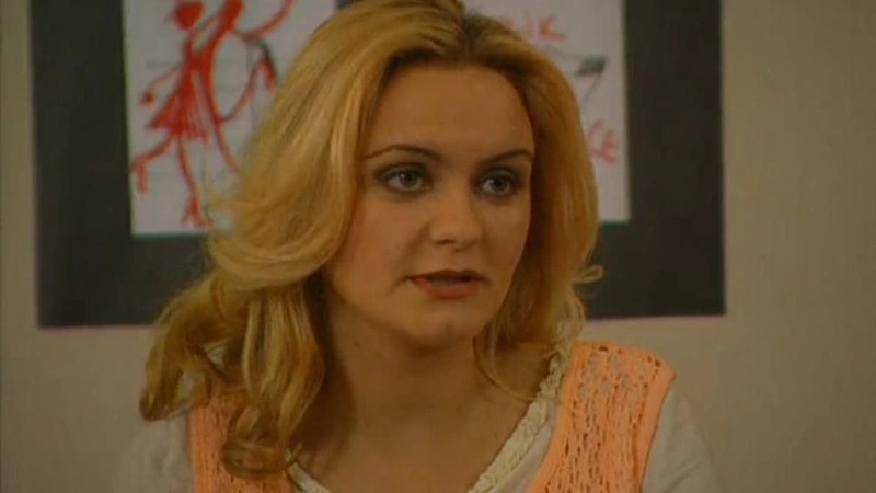 <a href="/kalbursamantr/">Kalbur Saman</a> Yağmurlar pembe pembe yağarken. İçimde kanat kanat kanatlanır heyecan...