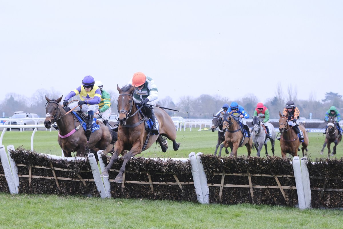 Kempton Park Racecourse tweet media