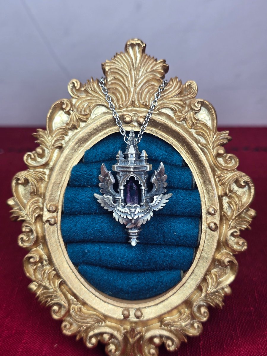 ringoya3's tweet image. いつの間にか8000フォロワー記念プレゼント企画！
塔と天使のペンダント　アメジスト
当選者1人
〆切　～1/18
フォロー＆RTで応募完了
当選はtweetにて発表します
当選後郵送となりますのでDMで連絡のとれる方
海外発送不可
鍵垢無効
未成年の方は保護者の許可をもらってから
よろしくお願いしますー