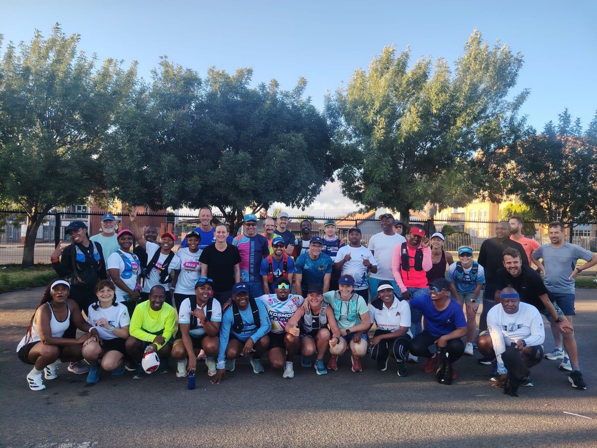 Baba_ka_Peanut's tweet photo. Let the rhythm of your feet take you to new heights. Keep running and never stop.😎🏃🏾♂️🖤🤍
#SaturdayLsdRun😎 #Runderful🙃 #Consistency 🤌🏾 #IpaintedMyRun #SecundaRunningCommunity🤝 https://t.co/UIj8cUjzy8