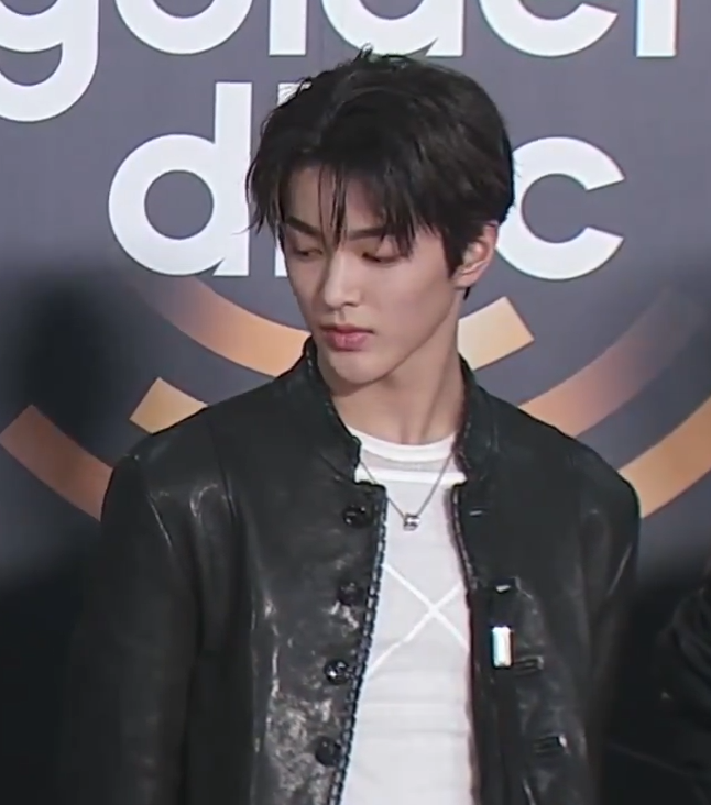 AboutMusicYT's tweet image. Keonho of CORTIS is handsome at the red carpet of Golden Disc Awards today.