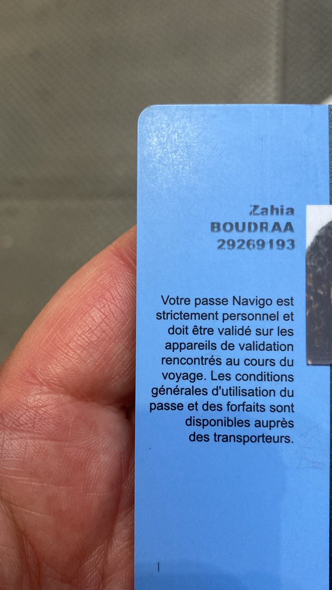 J’AI TROUVÉ UNE NAVIGO À LA GARE D’ANVERS EN BELGIQUE SI ON PEUT LA RETROUVÉ #poupettekenza #booba #Ninho #gims #trump #navigo