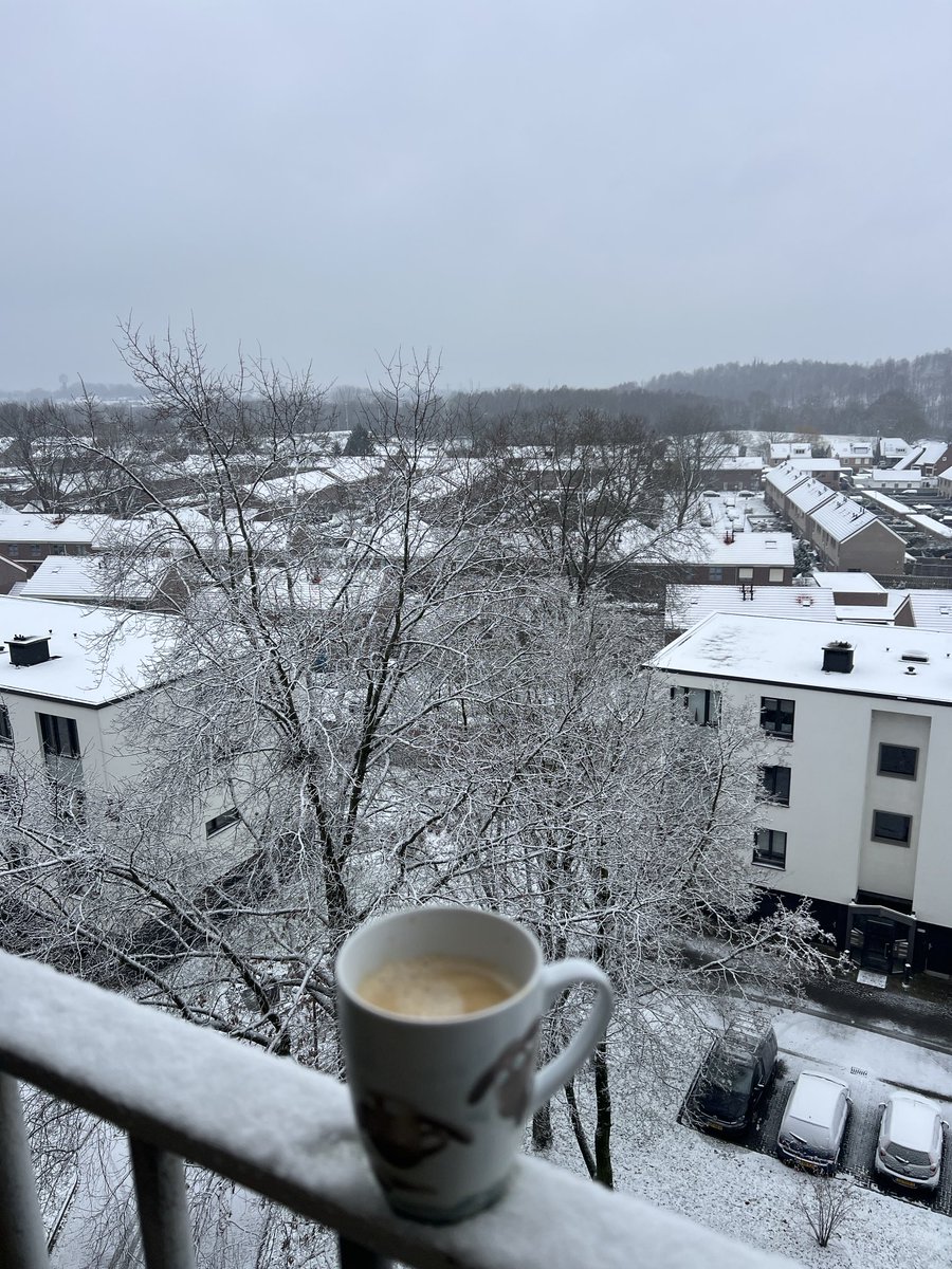 من هنا بصحة قهوتكم 
أتمنى لوالديكم الصحة و راحة البال