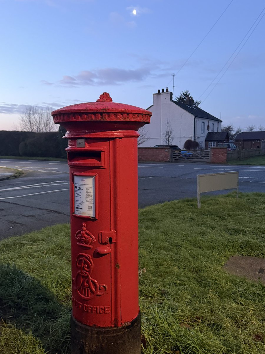 #EdwardV11 1901-1910 Pillarbox #chester #postboxsaturday