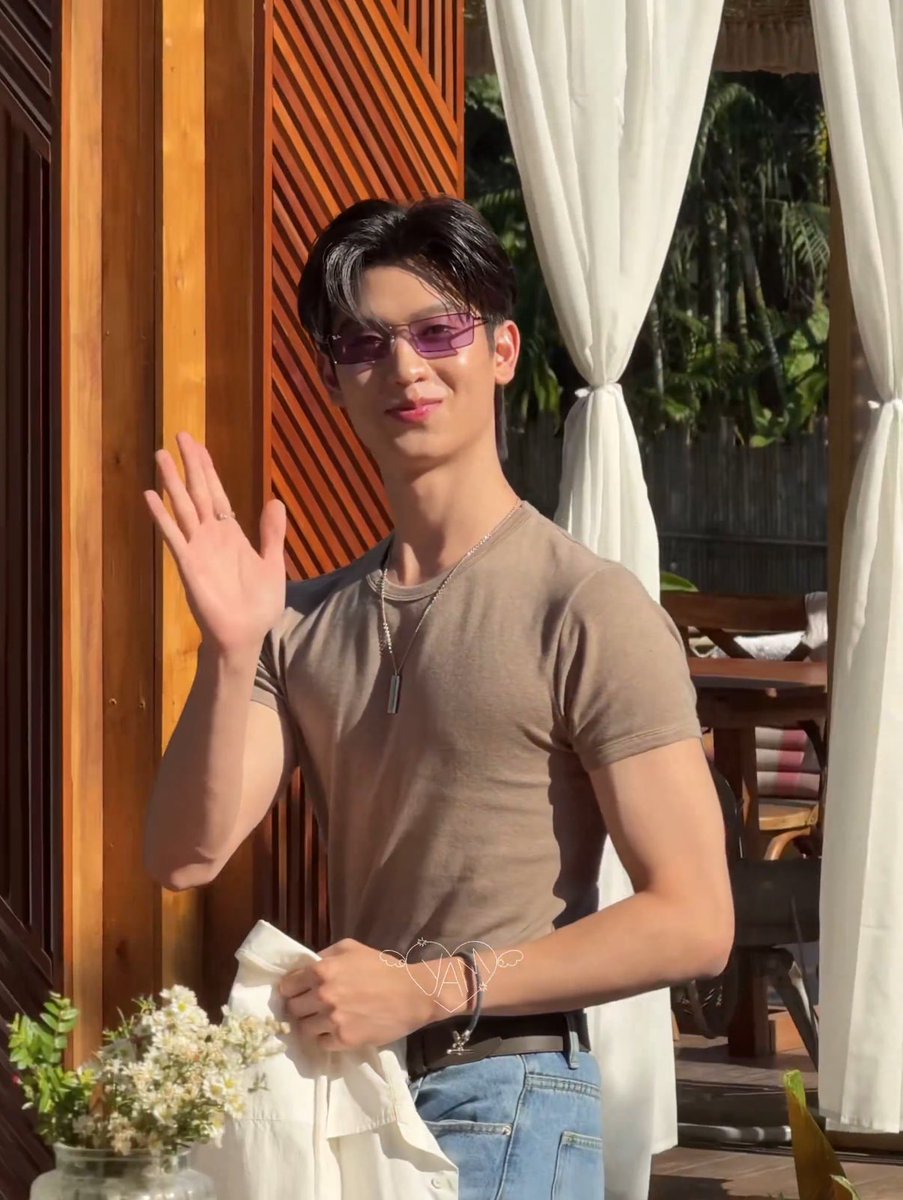 pjfp0904's tweet image. ((น้องก้องแม่ถามจริงๆ พี่โทหล่อหุ่นฮอตขนาดหนูนี้หวงมั๊ยยย😳🫠))