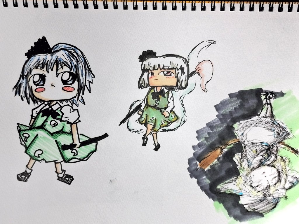 いつもは切り取って投げてるけど、スケッチブックはこんな感じ、余白あると勿体なくて次のページに進めない…