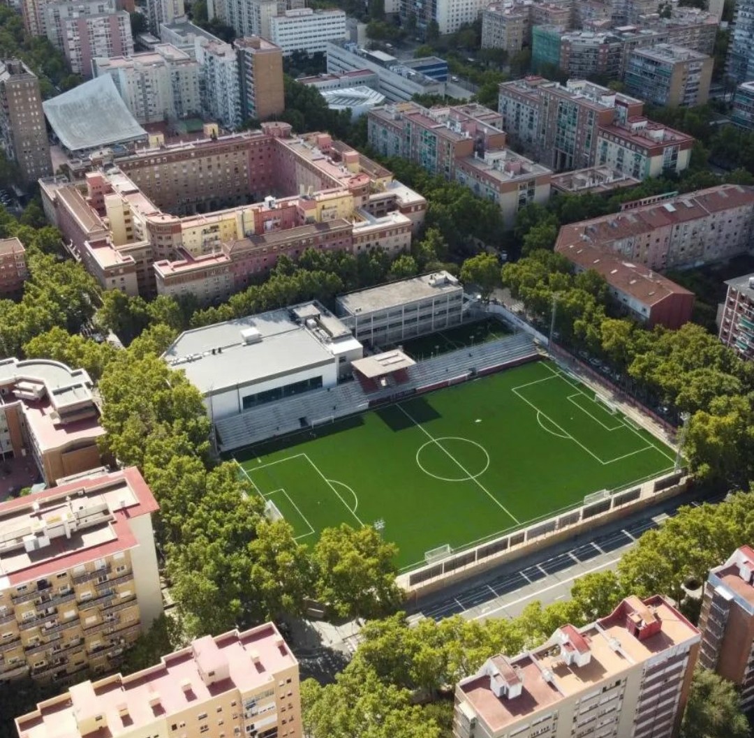 ⚽ Game day
📆 Dissabte 10
🕓 18.15h
🆚 Vet. <a href="/aeprat1945/">AE Prat</a>
🏟️ Mpal Júpiter 
🧭 g.co/kgs/7qe3yKA
🏆 Lliga J14
#56AnysVetJupiter #gumperapi <a href="/xeviestudi/">Xevi Estudi</a>   #Q8PereIV 🩶❤️