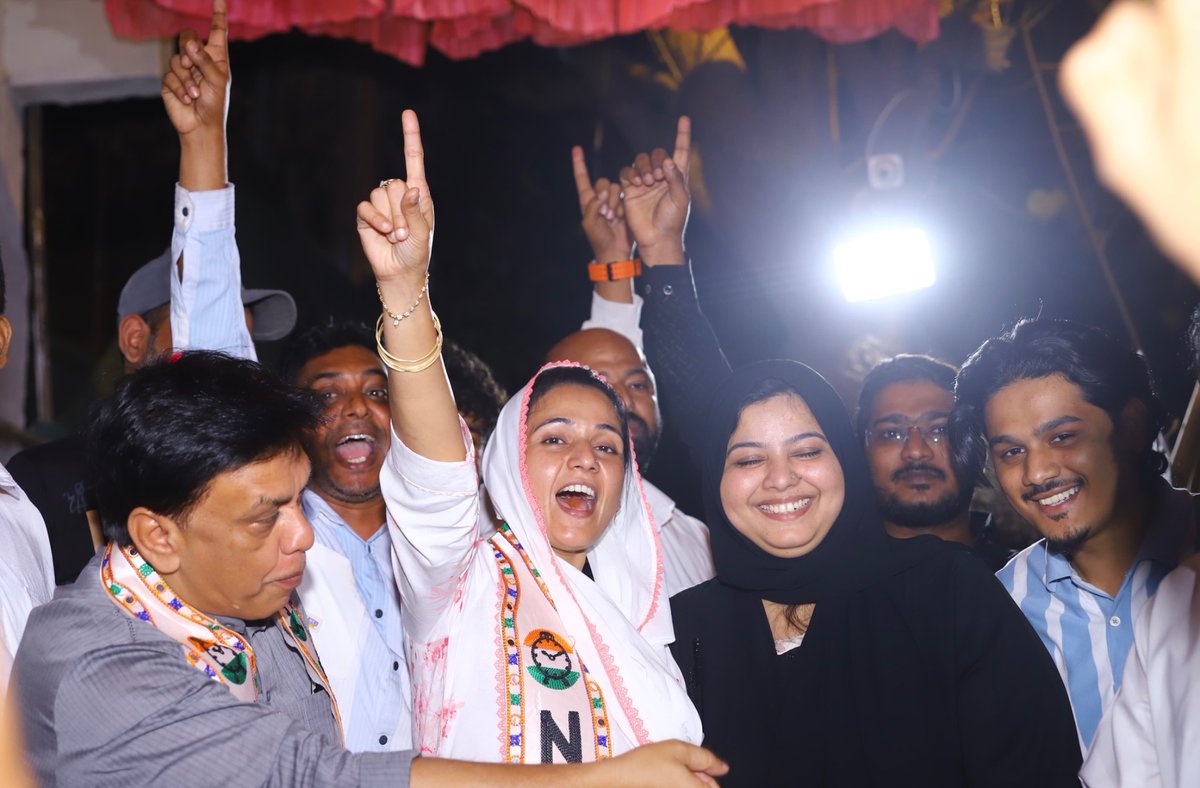 sanamalikshaikh's tweet photo. प्रभाग क्र. १४५ चे उमेदवार शब्बीर खान यांच्या प्रचारासाठी चिता कैंप सि सेक्टर येथे सभा घेतली. १५ जानेवारीला जास्तीत मतदारांनी घराबाहेर पडून मतदान करावे, असे आवाहन केले.
#SanaMalikShaikh #MLA #NCP #Election2026 #Ward145 https://t.co/pOO1un0wXH