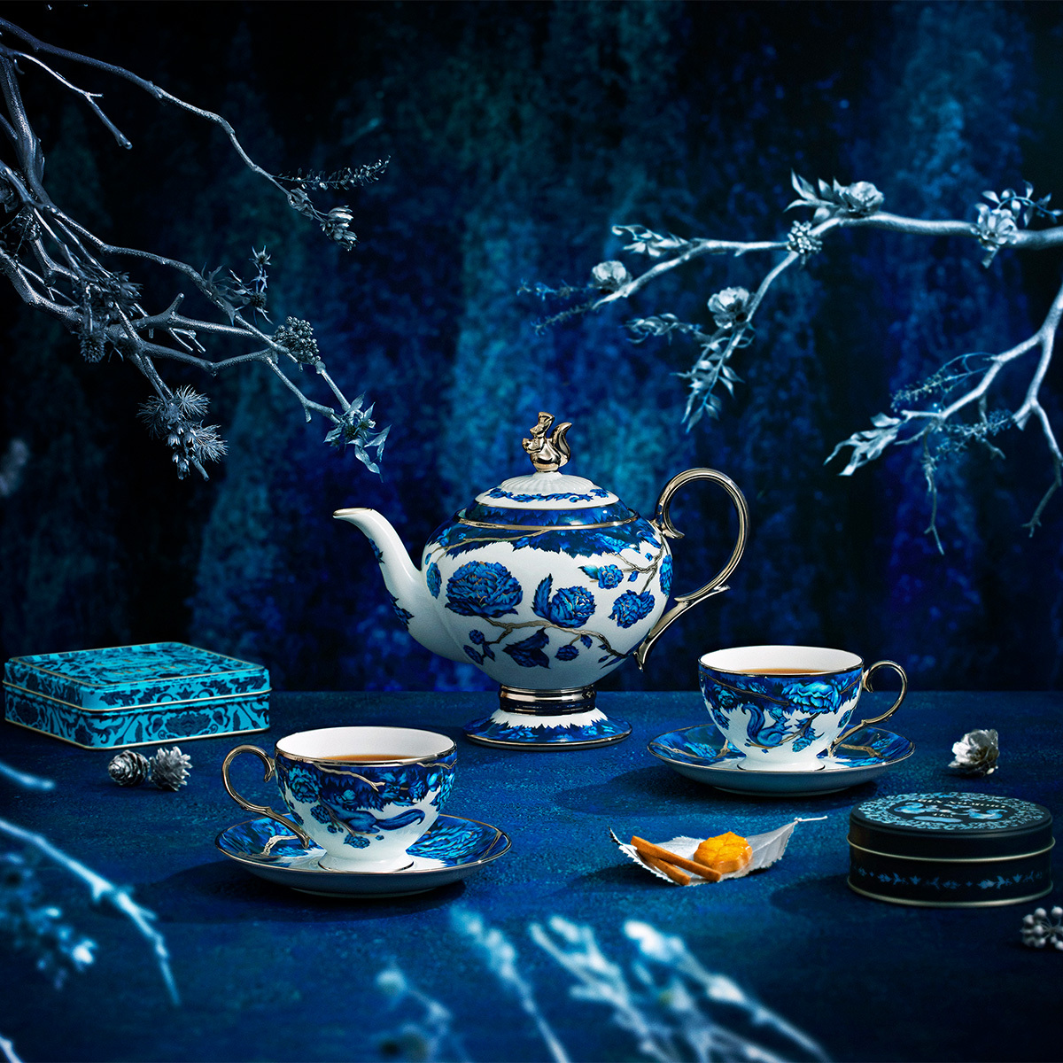 【レアなフルセット！】ノリタケ　シシリアンブルー　ティーセットNoritake テーブルの上に、森をつくろう」 焼菓子だけでなく、 テーブルの上の