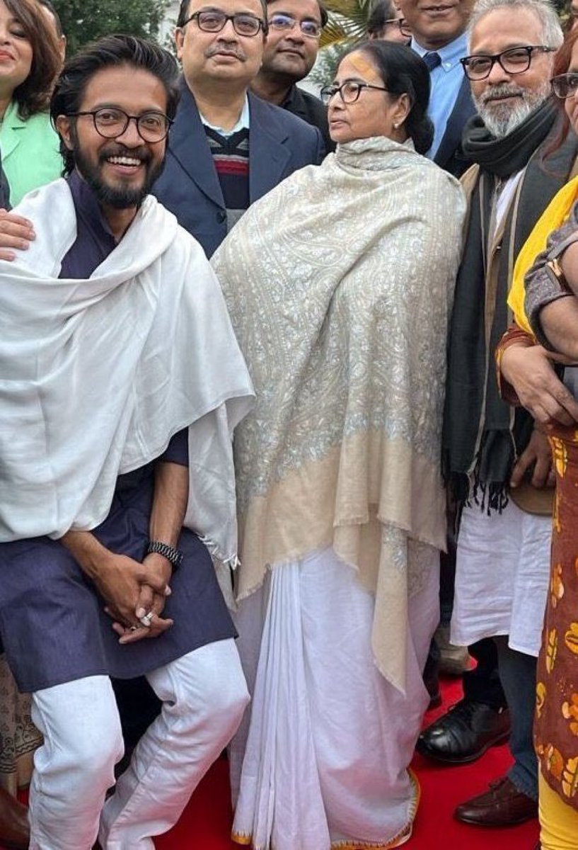 BengalMafia's tweet image. TMC pet who also calls himself a journalist is talking about ethical journalism 😂