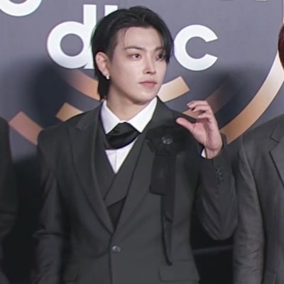 tinyprettykhj's tweet image. KIM HONGJOONG THE MAN YOU ARE !!!!