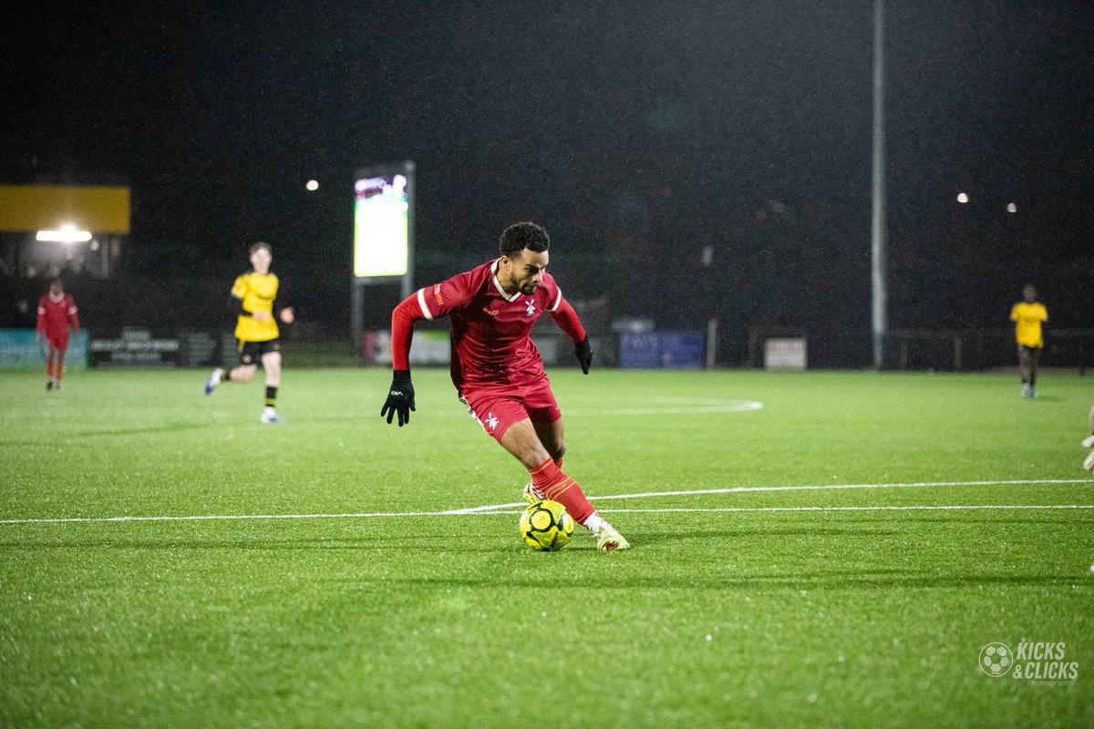 _kicksandclicks's tweet photo. Toby Aromolaran doing what he does. 

Two goals. 
Smiles. 
Celebrating. 

#Goalscorer
#Goals
#Brace 
#MaynardsMillers https://t.co/xcnfqYjJxo