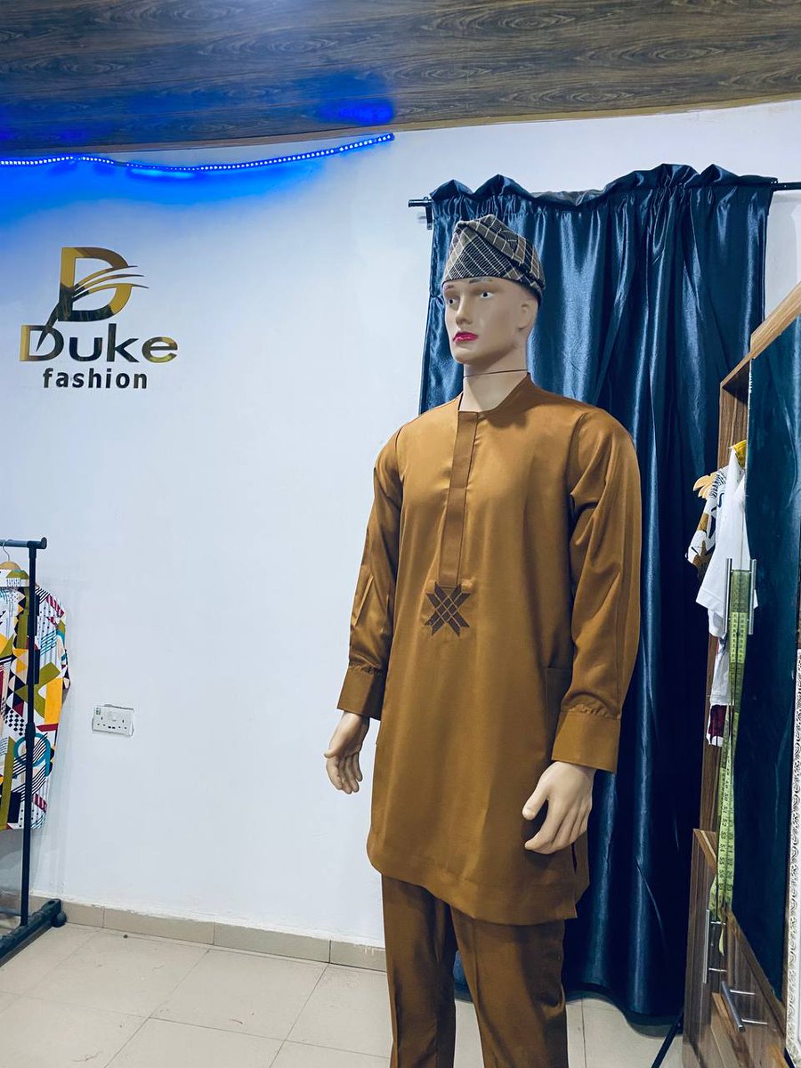 dukefashionhq's tweet photo. Happy Weekendโค๏ธ
Whatever the plan is this weekend, dress like you thought it through.
Weโve got you covered at Duke Fashion.
#weekend
#fashion
#kaftan
#nativewears https://t.co/fvZ4yBv9WH