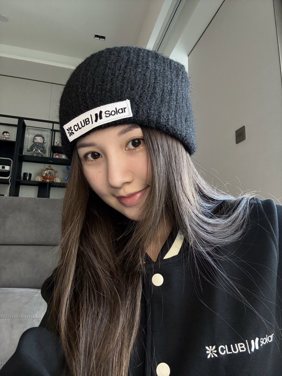 Una繁星 tweet media