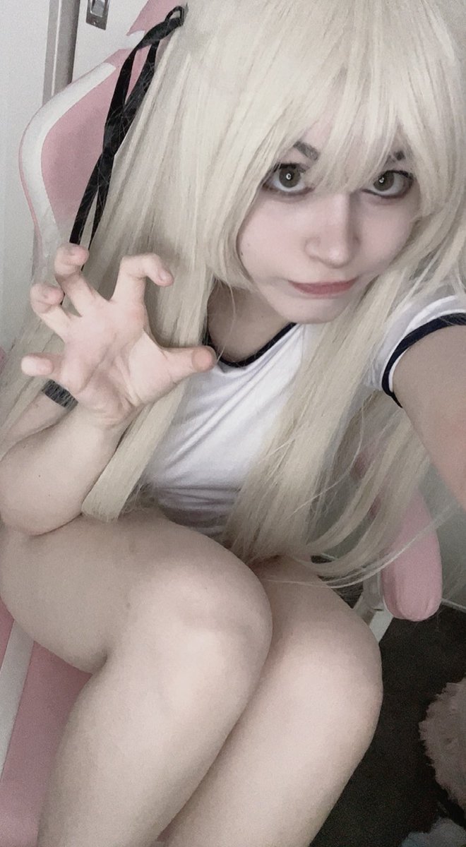 corecorechan's tweet image. my phone is gonna explode it's overheating like crazy #cosplaytwt #cosplaygirl #yasuganosora #sora