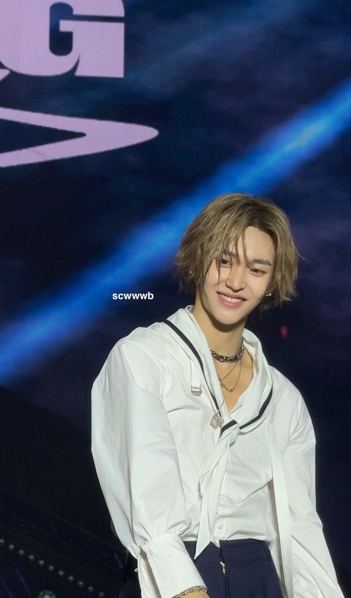 scwwwb's tweet image. BABY #RIIZINGLOUD_IN_JAKARTA 
#원빈 #WONBIN