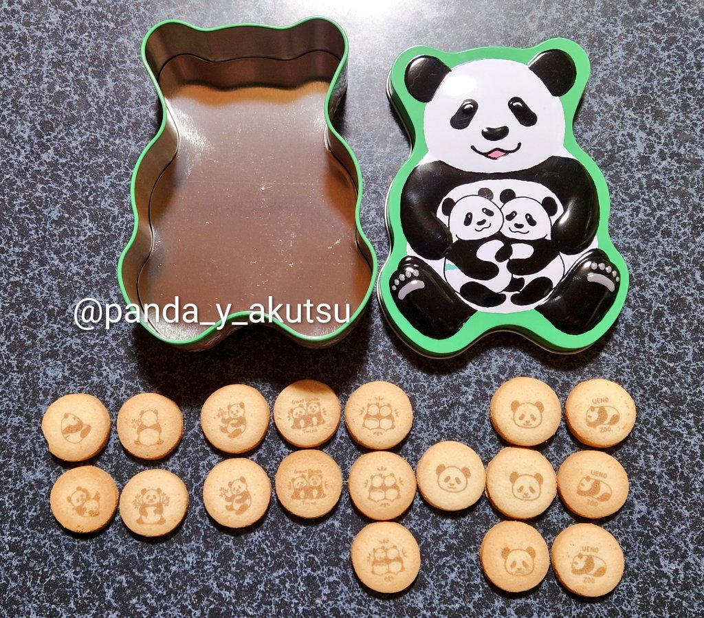 【2品セット】上野動物園　パンダ　ぬいぐるみ シャオシャオ　レイレイ　缶クッキー とっても気に入っている ウチの2歳シャオレイたち。 よくよく見たら