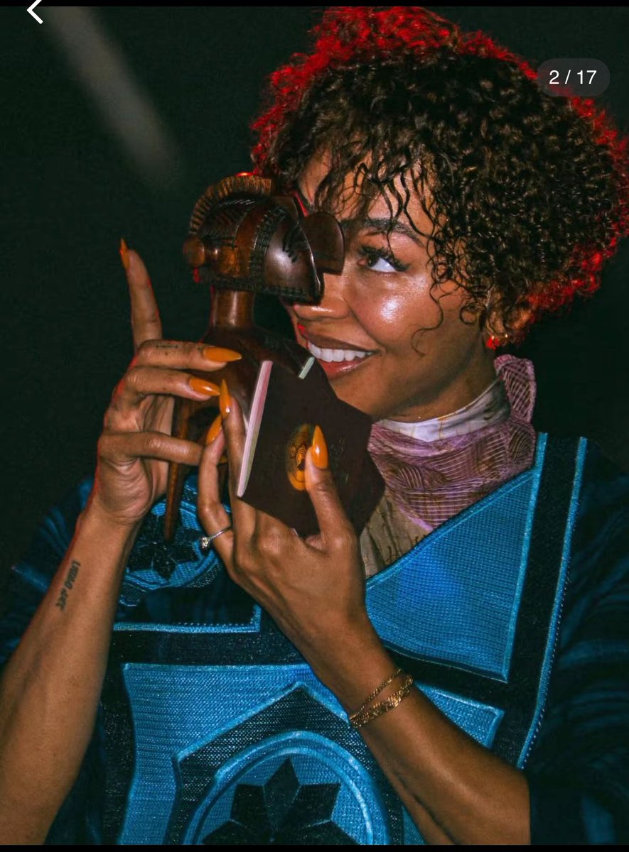 Aesalerte's tweet image. L’acteur américain Jonathan Majors et son épouse Meagan Good ont effectué un test ADN révélant des origines guinéennes.
En reconnaissance, l’État guinéen a annoncé sa décision de leur offrir un passeport diplomatique.