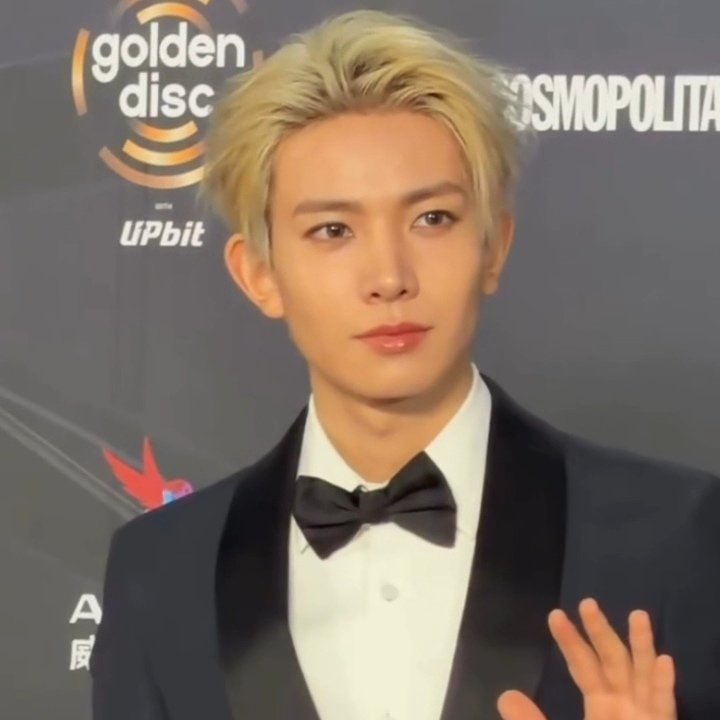 kdnkji's tweet image. 24 ยังขนาดนี้ 25 จะขนาดไหน (🫠)