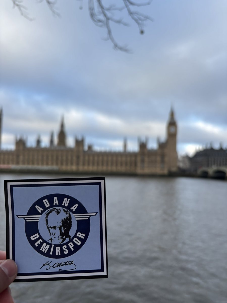 Sözümüz söz :))
📍London 
<a href="/pankartsezer/">Sezer</a>