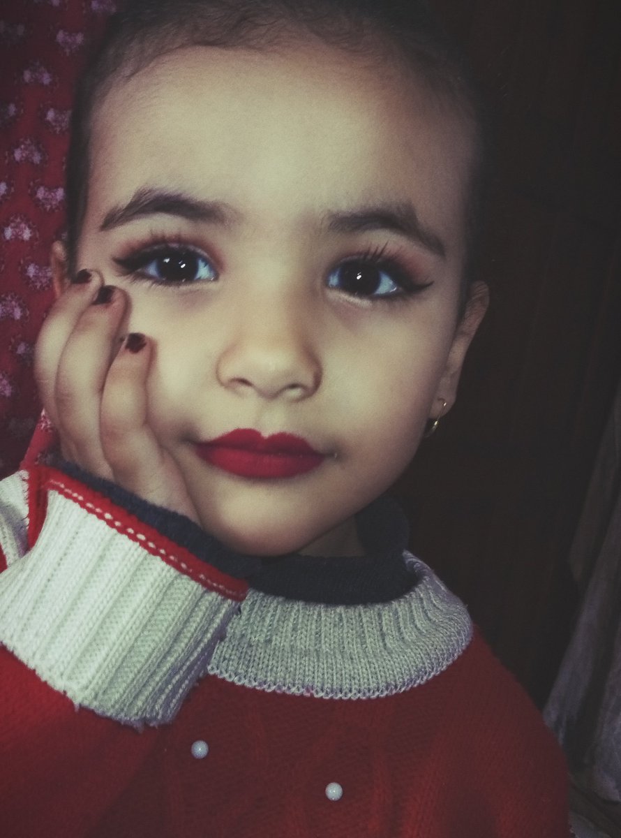 alaaayla00's tweet image. Please…don’t scroll past.
My child is fading before my eyes 💔Malnutrition has exhausted him, and today he can’t even cry anymore. This pain is unbearable. ayla is hungry, cold, and fighting to survive.

If you’re scrolling, PLEASE leave a dot .Before and after…