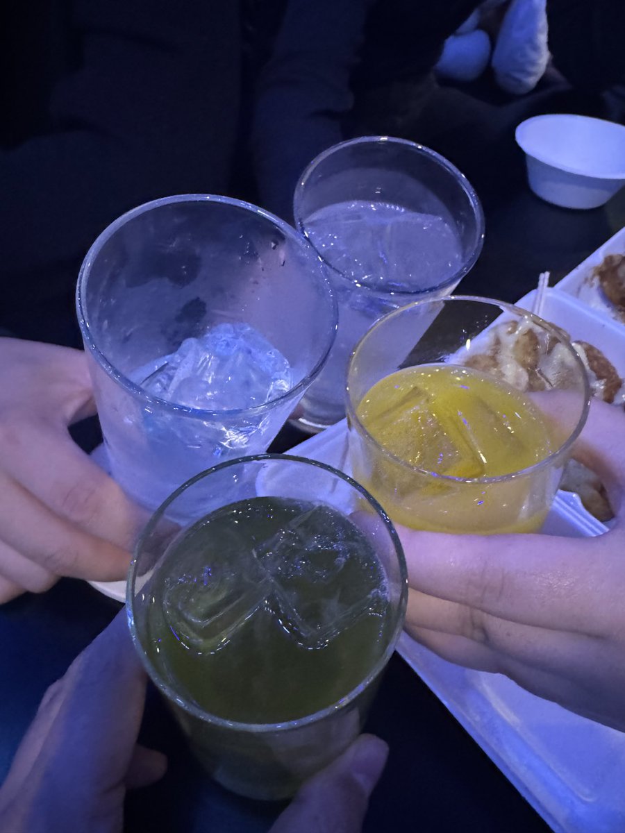 なつき4点リクエスト品 なつきさん&ﾃﾞｨｸﾞちゃんから乾杯ドリンク＆TAKOYAKI頂きました