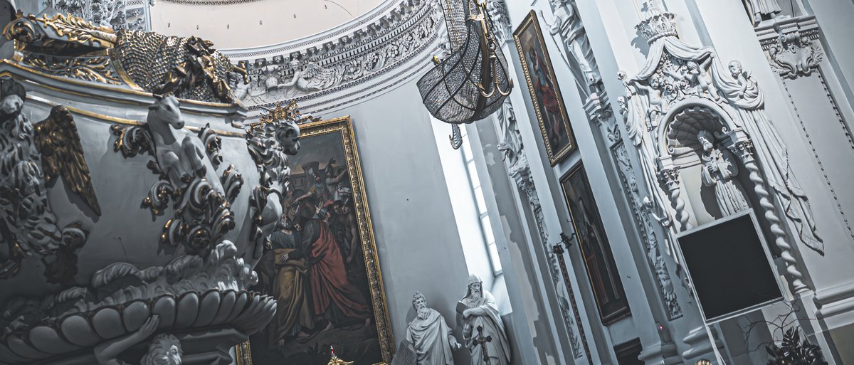 un_couple0804's tweet image. 写真が縦に並ぶと聞きまして...

&amp;gt;&amp;gt; ここをタップ &amp;lt;&amp;lt;

するとリトアニアの荘厳な教会が縦に繋がります