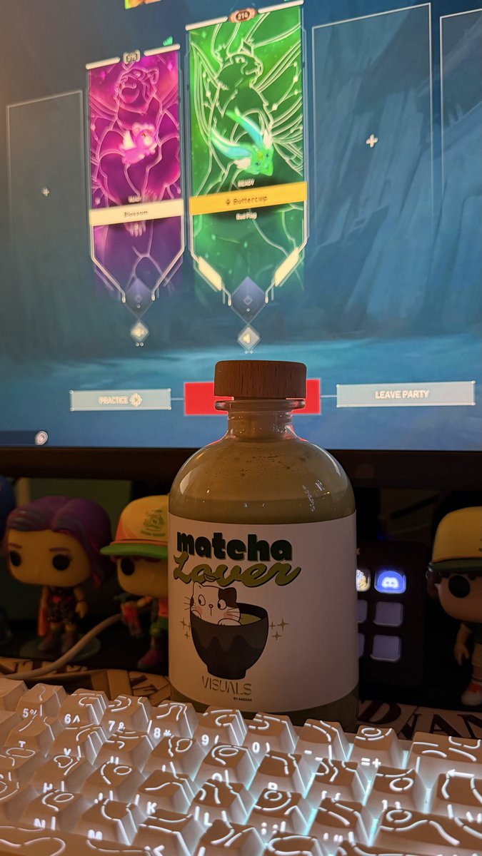 UtterMidget's tweet image. Matcha ᢉ𐭩