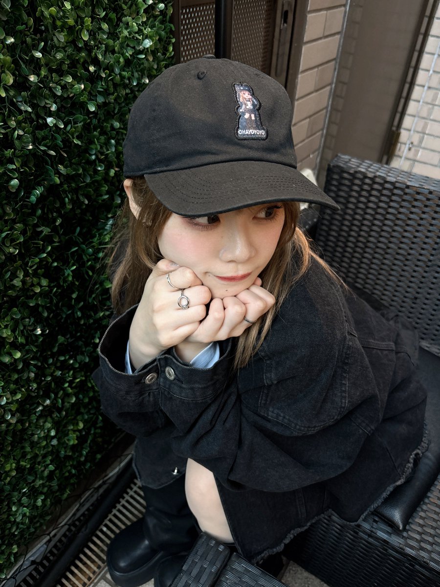 🌟お知らせ🌟 ①オンラインくじガチャ販売開始！💖 ② コラボTシャツが