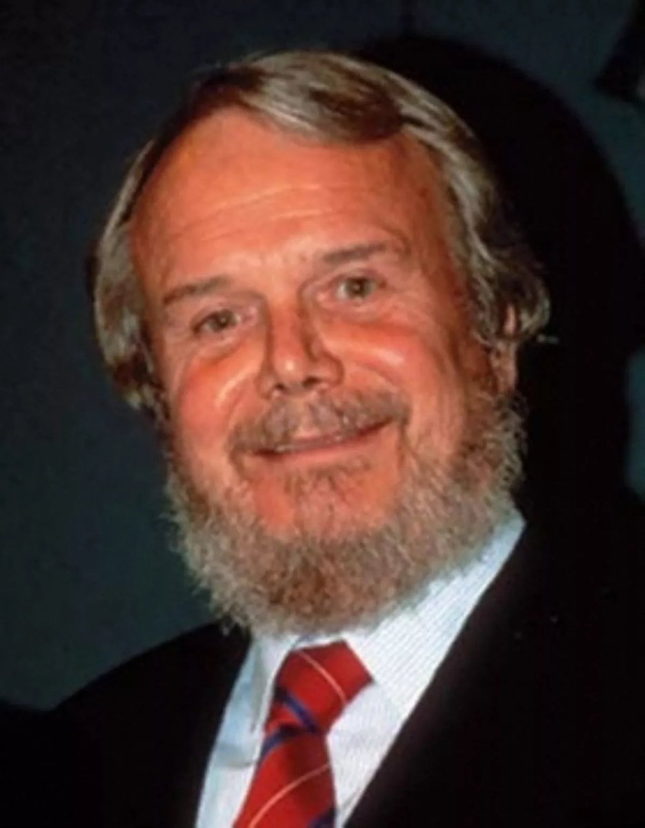 scepticallyopen's tweet image. Appreciated @mikewills_sport’s pieces about Macclesfield — but  was hoping that one of the pictures he had seen and would mention might have been of Brian Redhead, co-presenter of @bbcr4today from 1975 until 1993.

everything.explained.today/%5C/Brian_Redh…

#r4today #BrianRedhead #Macclesfield