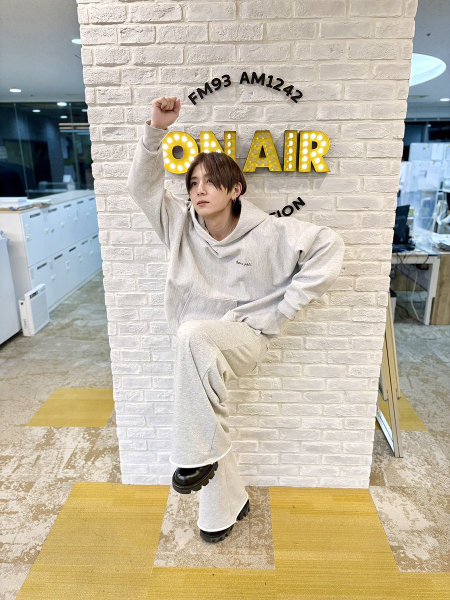 SARA (@SARA37511386337) / Posts / X