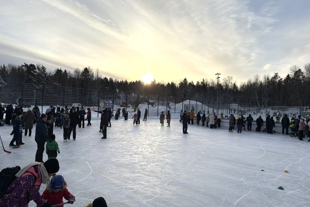 U20 🇫🇮🔒 tähdet ja yksi 2,5x20 :  ) 

Hieno Lukon Kettumaa- tapahtuma ja raikas ilma. #Lukko #Rauma #U20 #Liiga