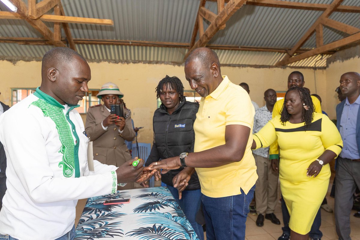 engagementhubke's tweet photo. President Ruto’s message from Koilel Primary School is a timely reminder that responsive governance is the cornerstone of democracy. When leaders stay attuned to the people, transformation becomes inevitable.
#UDAGrassrootsElections
BETA https://t.co/4UfMTiMSNS
