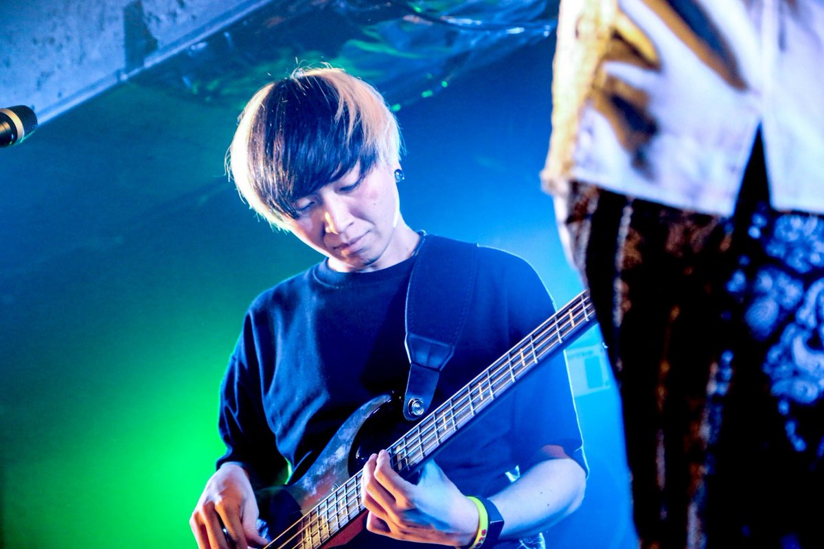 Blank.( <a href="/Blankdot_blank/">Blank.</a> )

atLesTVでも話しました先輩枠。
ほんとうに気持ちが伝わってくるんだよな。
自信をくれるバンドです。

#atFest
#アトフェス

📷 ( <a href="/asu_ti_132/">藤井 あすか</a> )