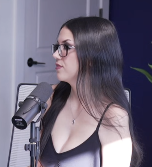 Holy fcking retards! <a href="/Timcast/">Tim Pool</a> just found someone denser than Jessica Tarlov: Erin aka Straighterade.