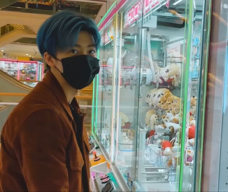 jaemincf's tweet image. karena dmnya eror, yaudahlah malmingan bertiga aja sama bocil 

p nanti reimburse yah 😋 @hwechean