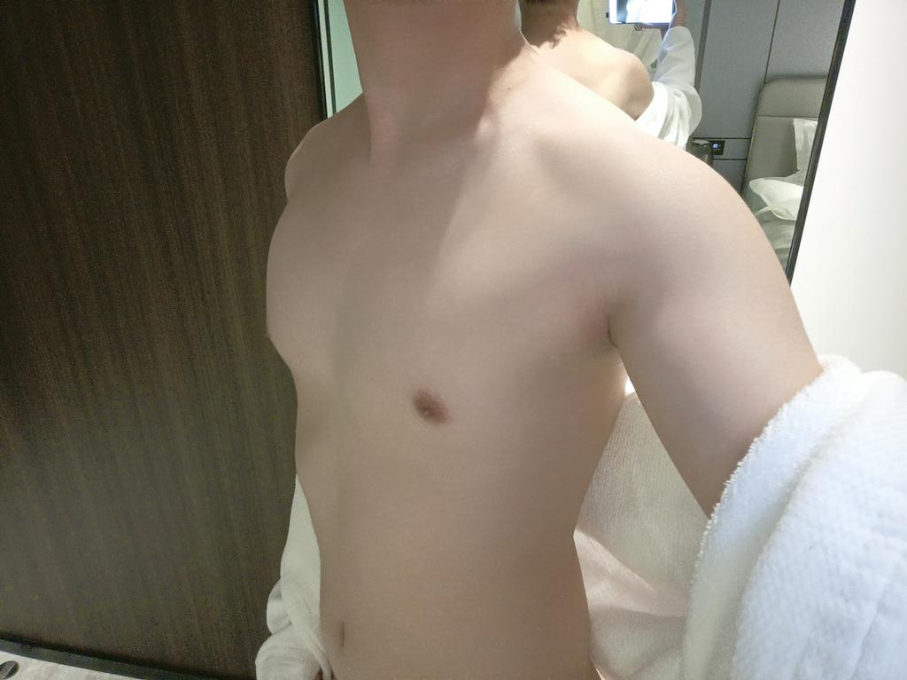 土豆喂不饱 tweet media