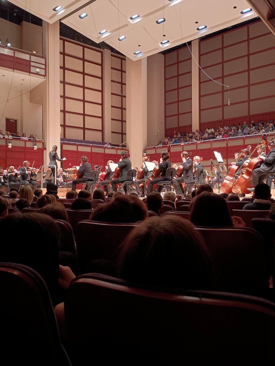 This week 4th graders at Barton Pond attended the annual NC Symphony field trip! Students heard works by Grieg, Montgomery, Bizet, Beethoven, Kelley, Schubert, Smith, and Verdi. We had a great time on this trip and we look forward to going next year!