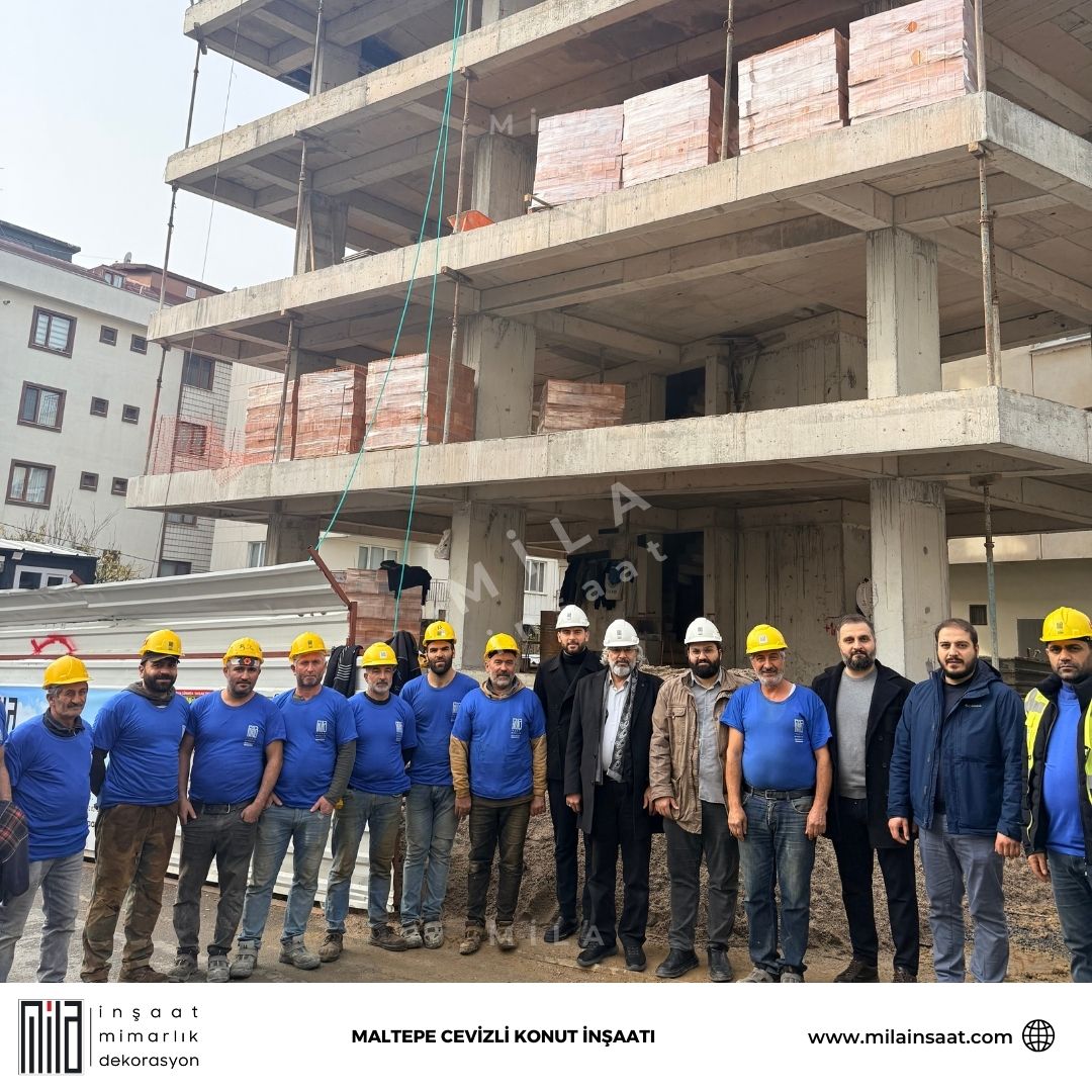 İnşaatımızda Son kat betonu hatıra fotoğrafı.

milainsaat.com

#inşaat #milainşaat #ekip #konutinşaatı