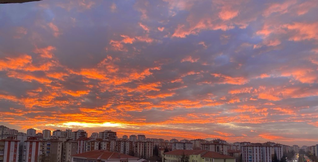 Gökyüzü görsel şölende yine🧡