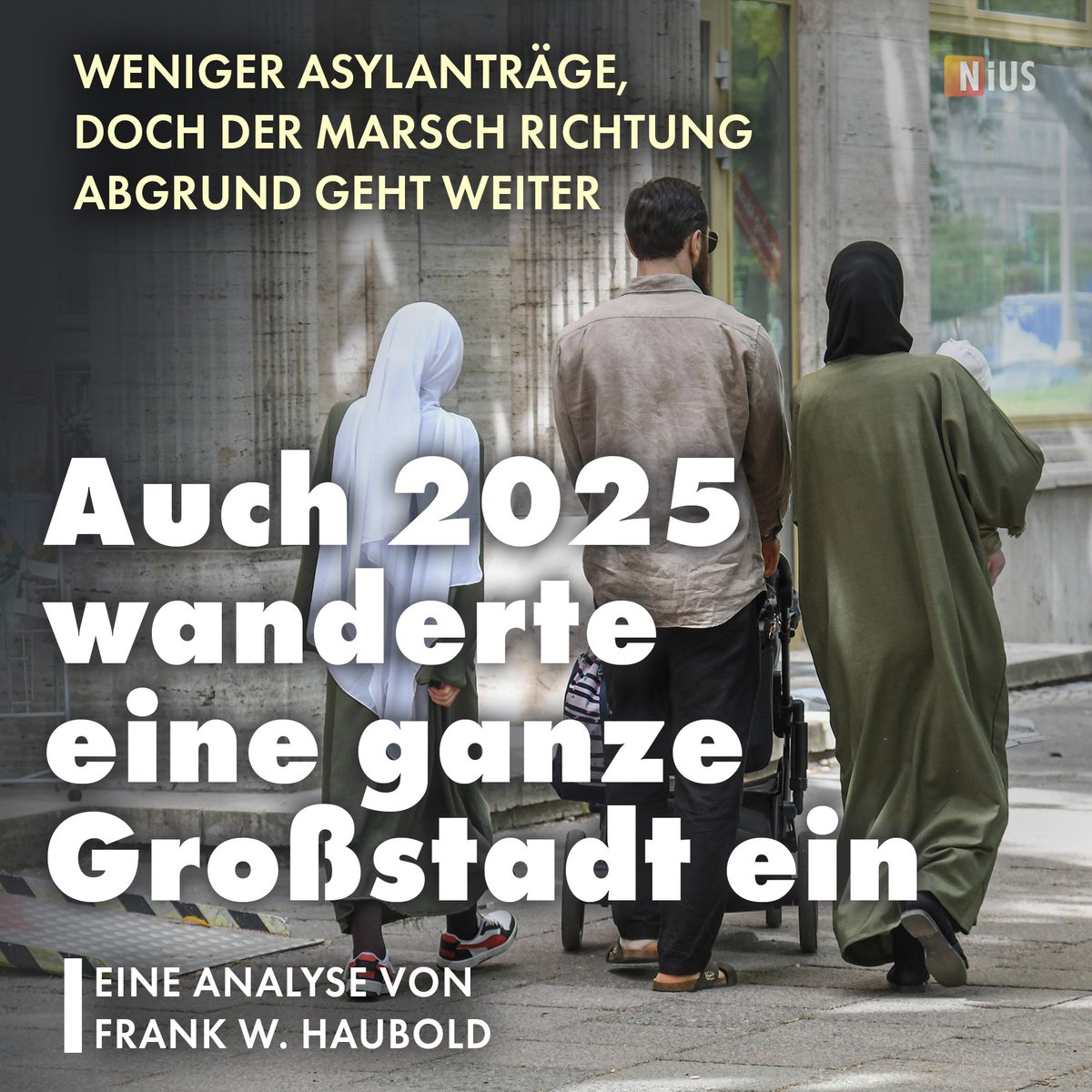 niusde_'s tweet image. 2025 wurden exakt 1 Syrer und 83 afghanische Straftäter abgeschoben. Der Zustrom hingegen, reißt nicht ab. 
nius.de/politik/news/w…