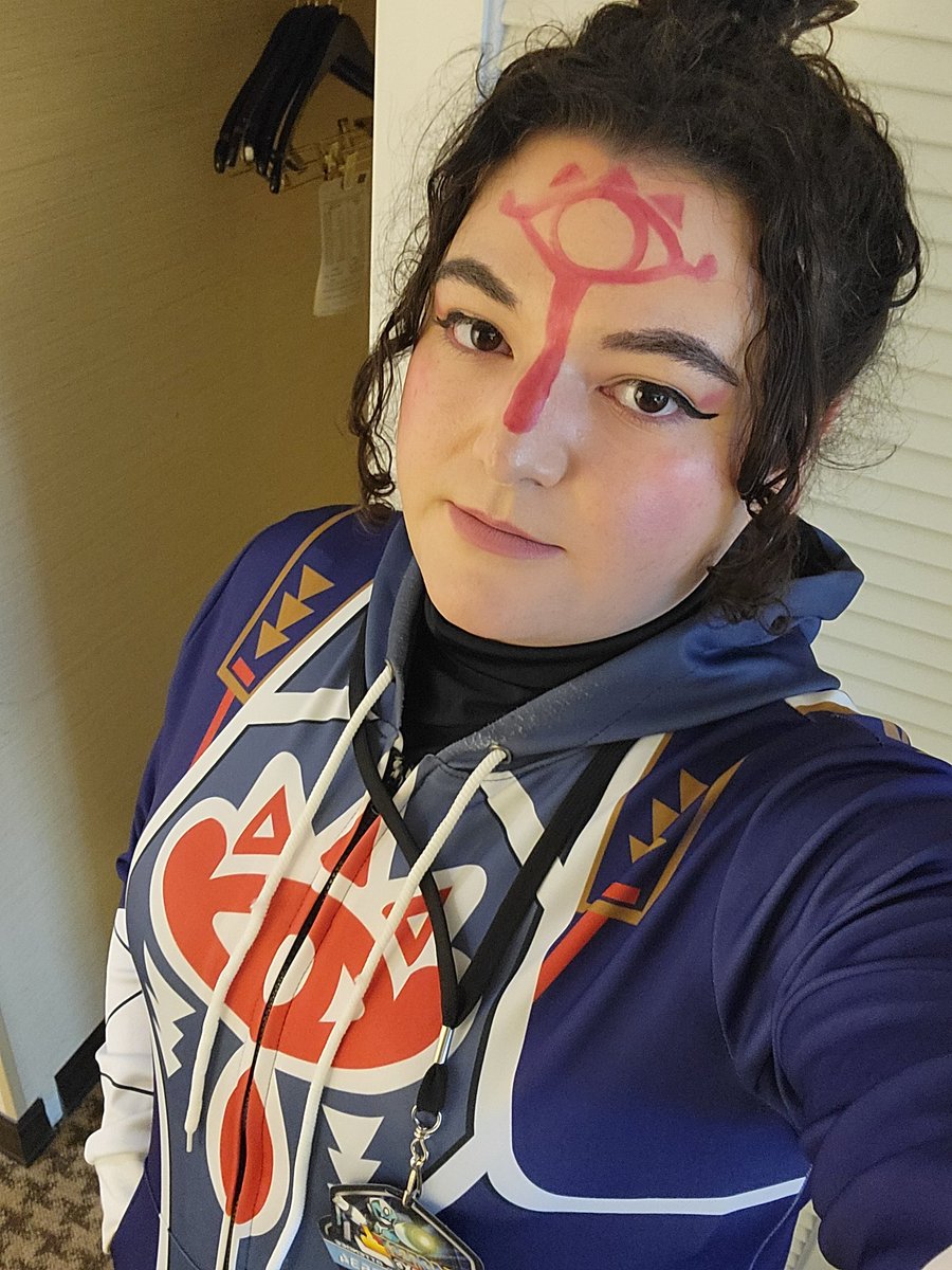 DevoutShoulders tweet media