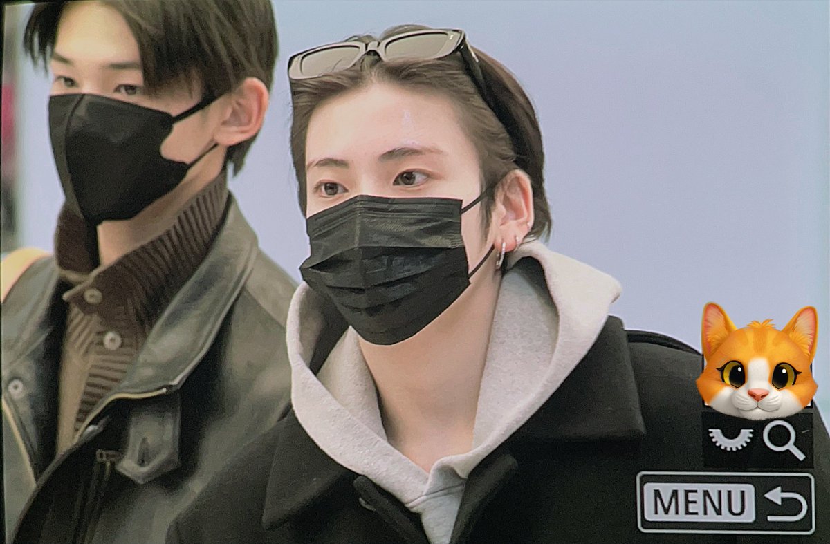 윰윰🐱🦦 tweet media