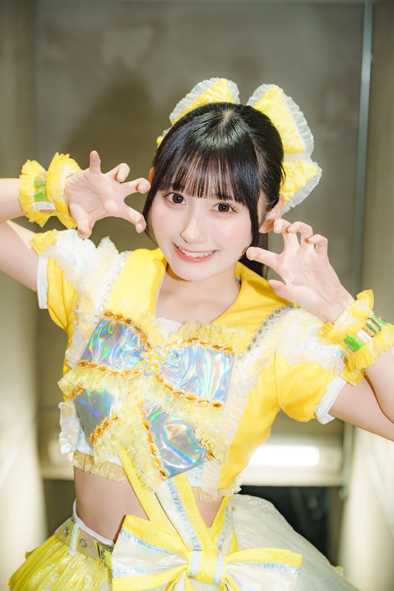 秋田こまち様 赤のモチーフに注目！秋田新幹線E6系「こまち」を紹介 | びゅう