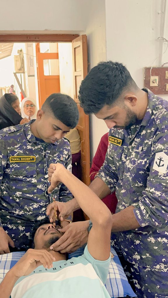 IN_HQSNC's tweet photo. As a prelude to the Joint Services Multispecialty #MedicalCamp by #IndianNavy and @UT_Lakshadweep, #Ophthalmology screening camps were conducted at #Agatti, #Amini, #Androth and #Minicoy from 05–08 Jan 26. Over 400 patients were screened, with 63 identified for cataract surgery by Armed Forces specialists.
The initiative stands as a strong example of coordinated #medicaloutreach by the Indian Navy, reaffirming commitment to delivering specialised and people-centric #healthcare services to remote island communities.
@indiannavy @HQ_IDS_India @adgpi @IAF_MCC
#JointServices #EyeCare #CataractFreeIndia
