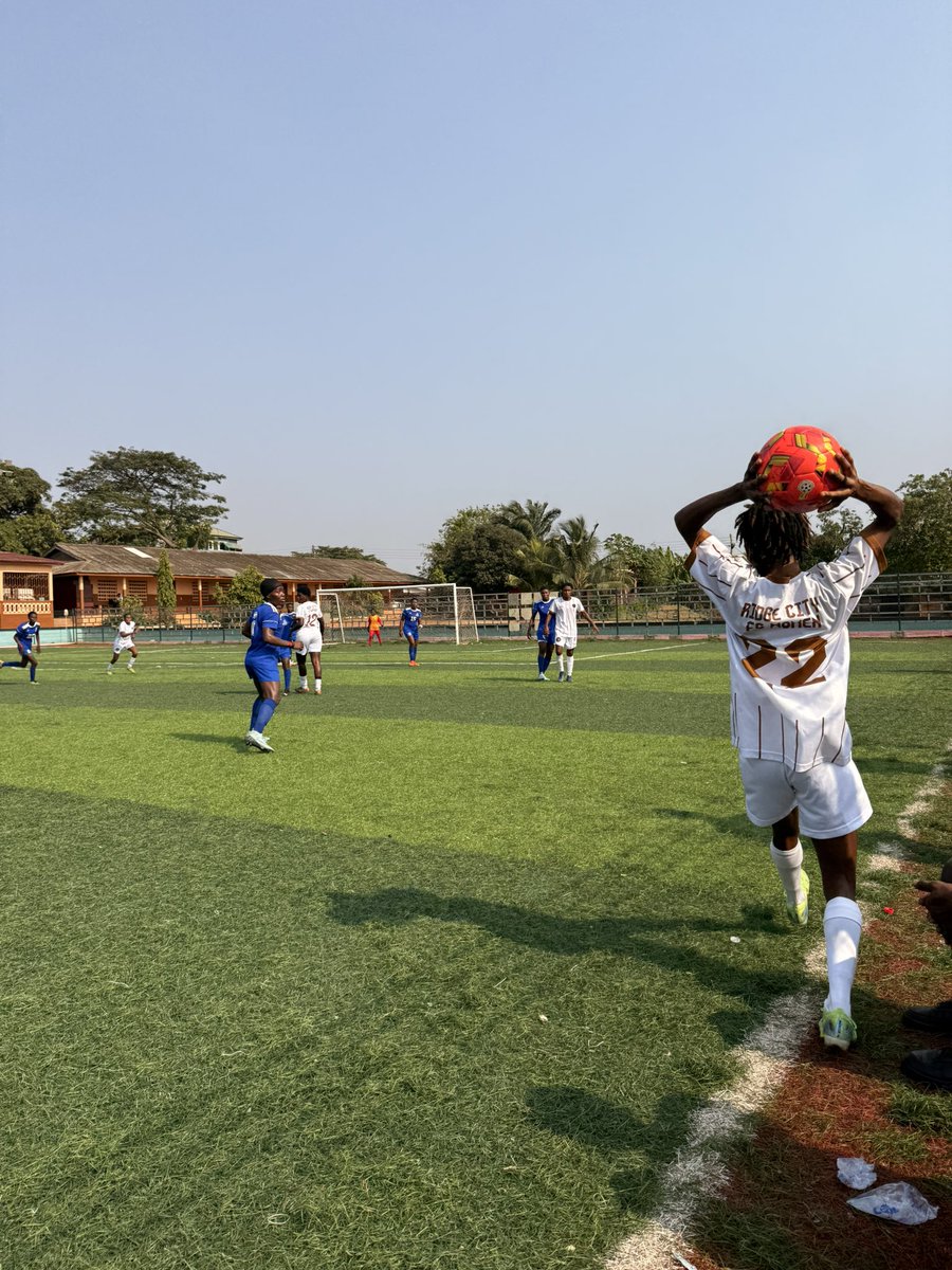 RidgeCityFC's tweet image. 40 mins played 

🔵 1 - 0 ⚪️

#RCFCW