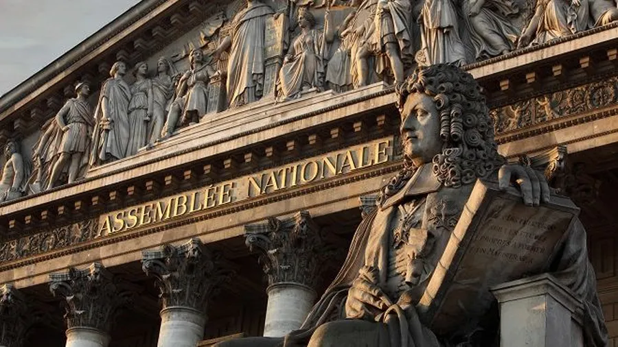 Les députés rejettent de nouveau le budget en commission des Finances 

➡️Le texte sera débattu en séance publique à partir de mardi 

💻📱la1ere.franceinfo.fr/les-deputes-re…