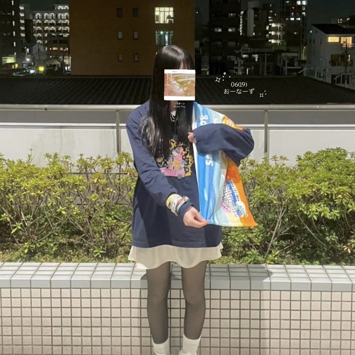 つき tweet media