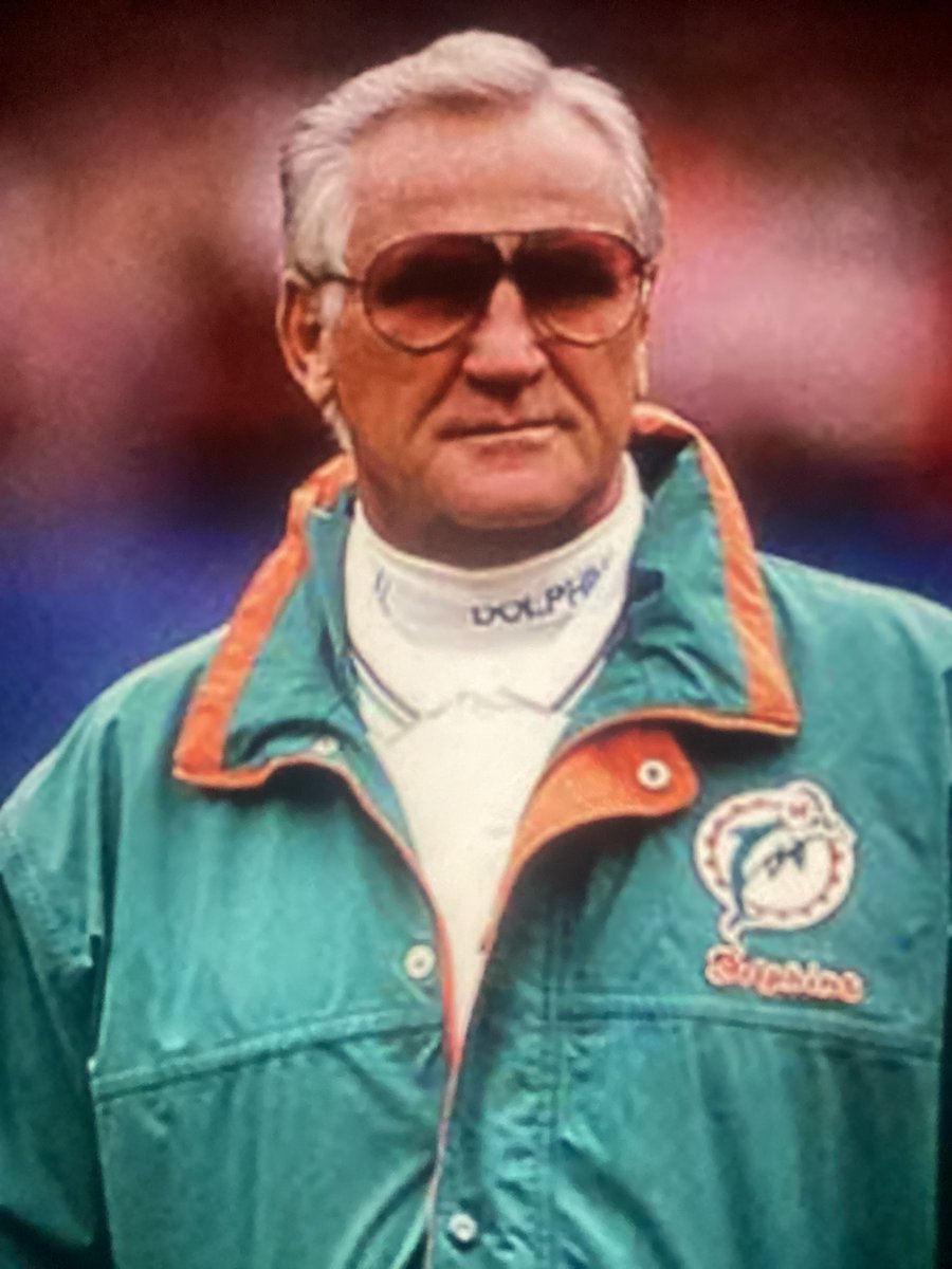 Who was the head coach of your favorite team when you first started watching them?🧐