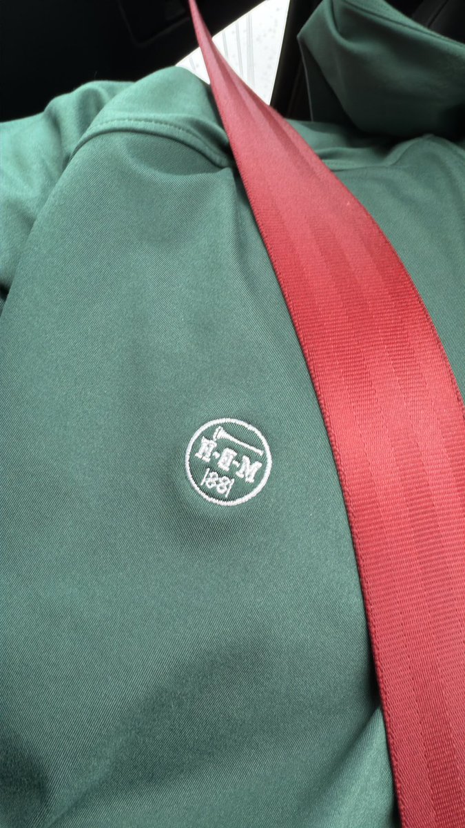 PullCutss's tweet image. The hunt